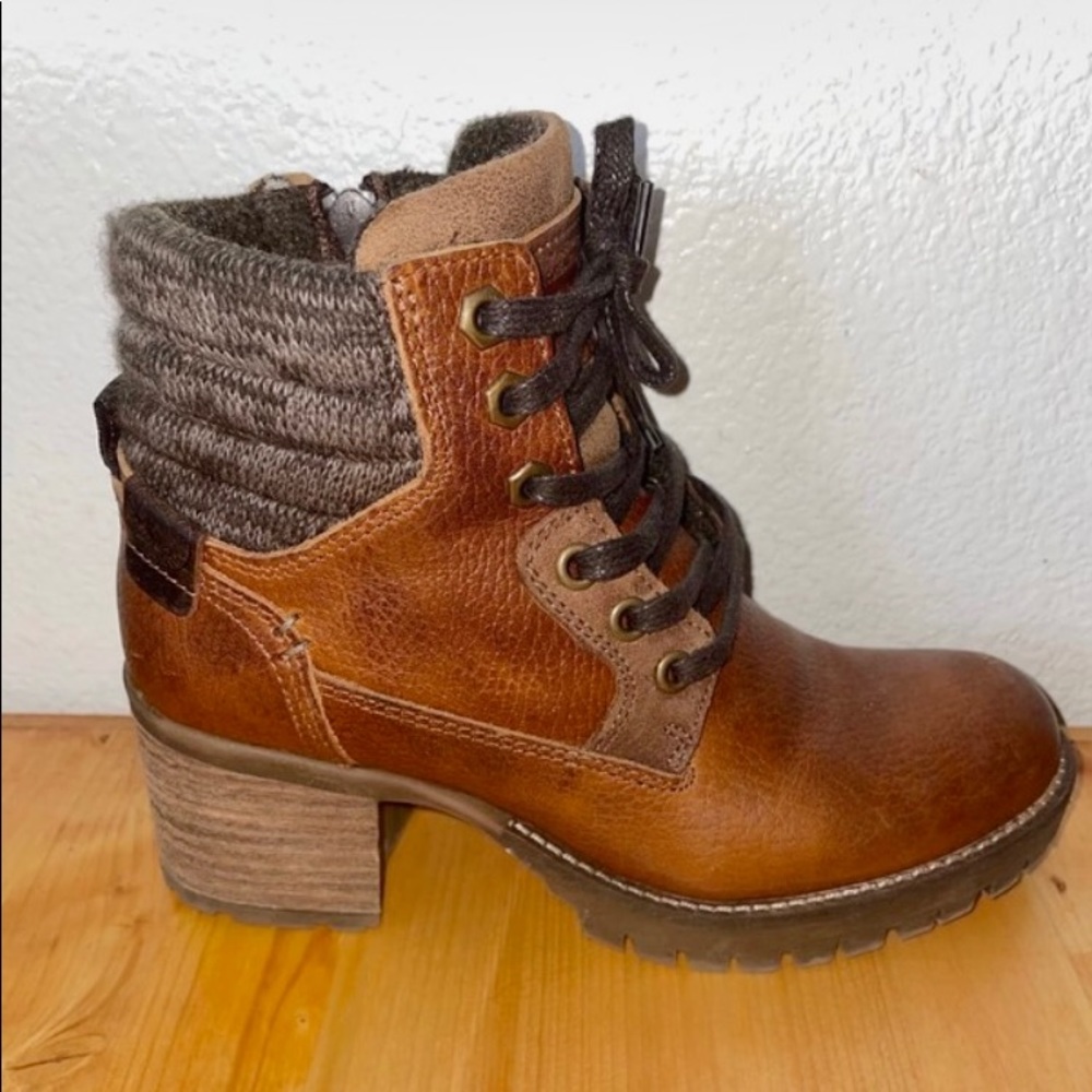 Leather boots